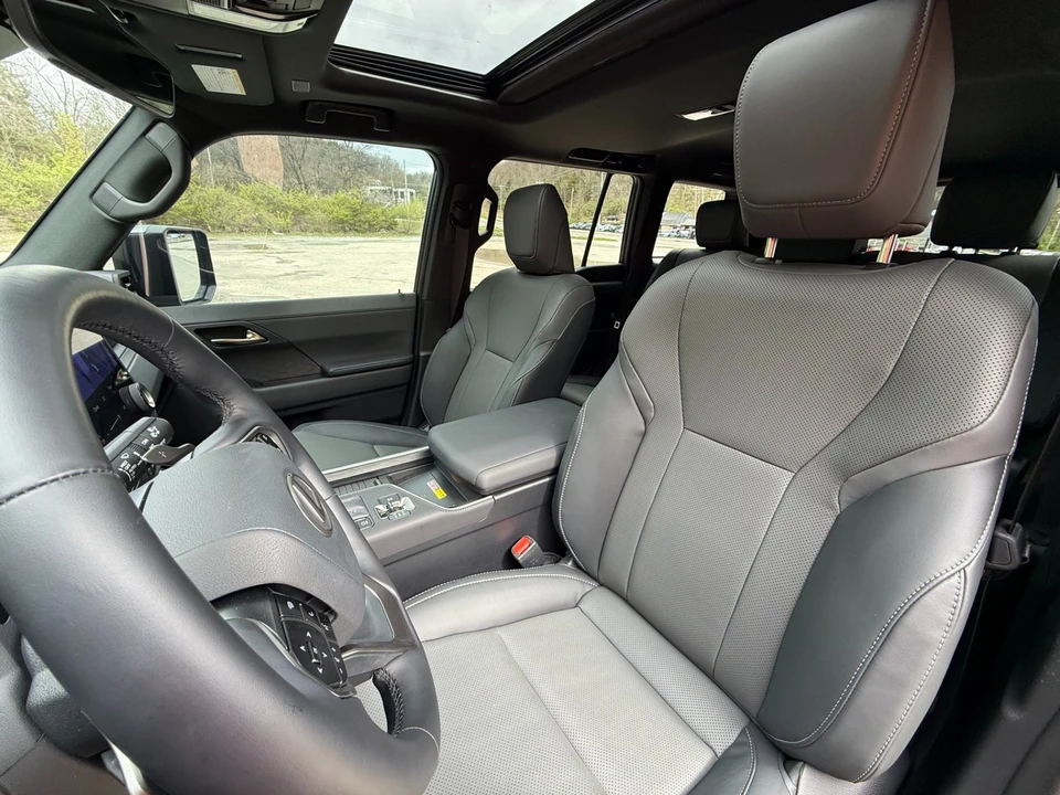 2025 Lexus GX 3rd Gen - Image 10 of 21