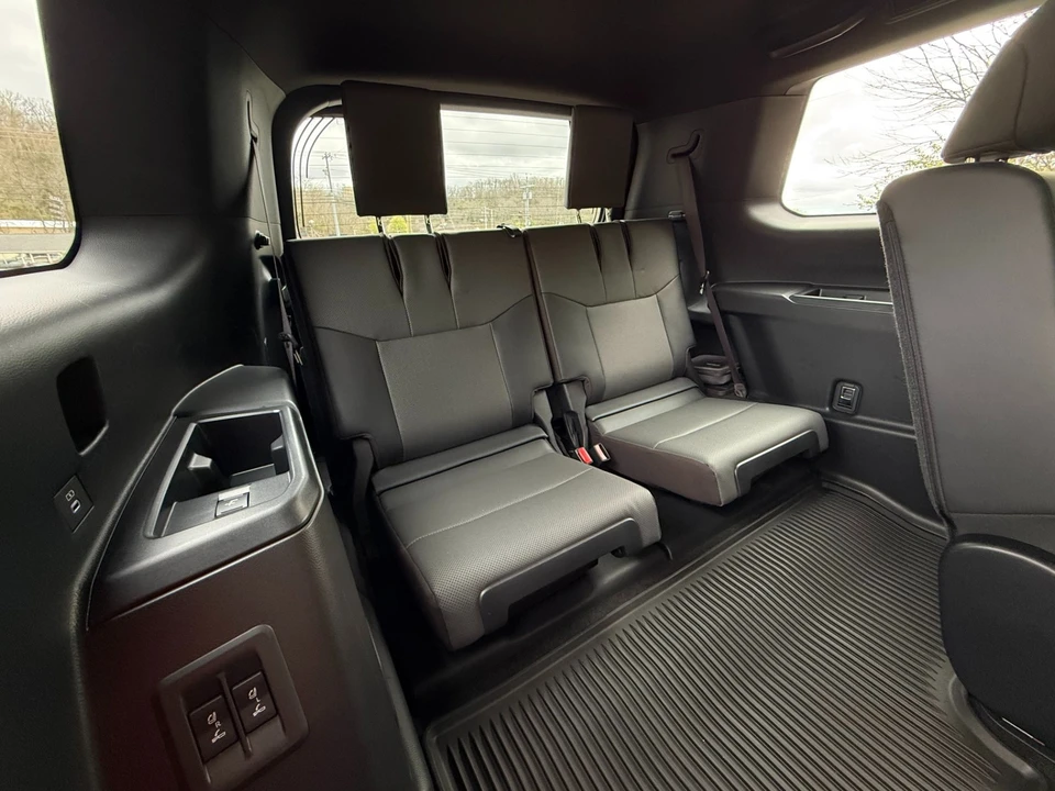 2025 Lexus GX 3rd Gen - Image 19 of 21