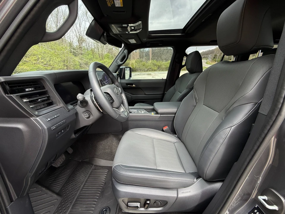 2025 Lexus GX 3rd Gen - Image 9 of 21