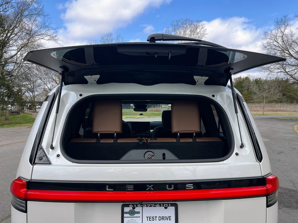 2025 Lexus GX 3rd Gen - Image 9 of 21
