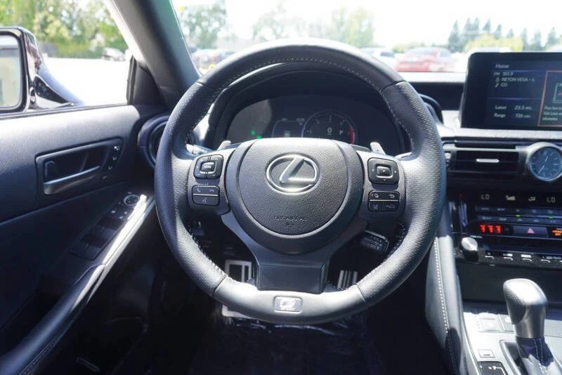 2025 Lexus IS 3rd Gen - Image 16 of 20
