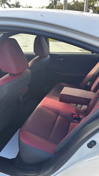 2025 Lexus IS 3rd Gen - Image 9 of 11