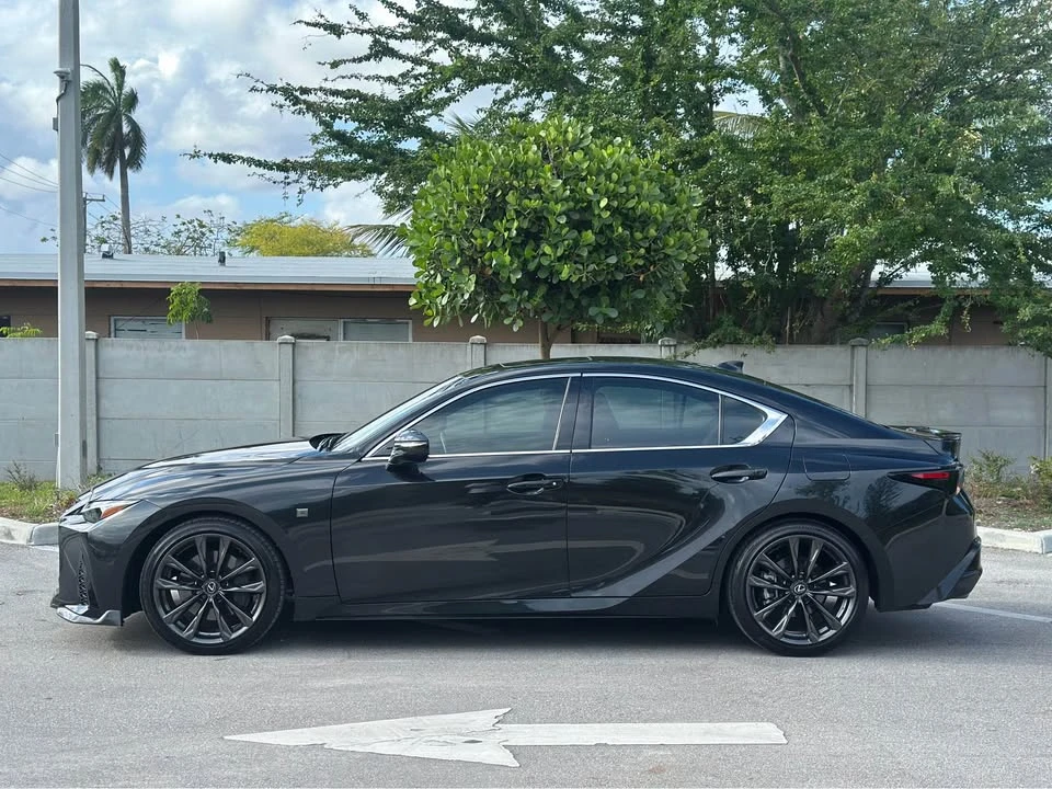 2025 Lexus IS 3rd Gen - Image 4 of 10