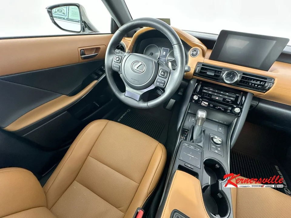 2025 Lexus IS 3rd Gen - Image 9 of 24