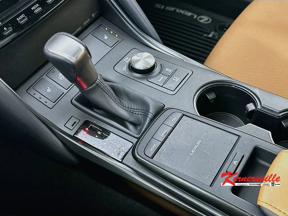 2025 Lexus IS 3rd Gen - Image 16 of 24
