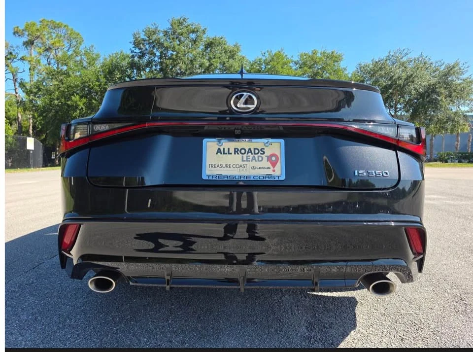 2025 Lexus IS 3rd Gen - Image 9 of 10