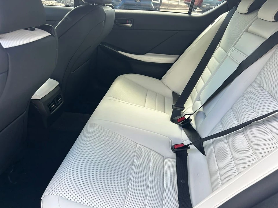 2025 Lexus IS 3rd Gen - Image 16 of 31