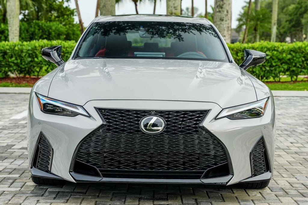 2025 Lexus IS 3rd Gen - Image 14 of 24