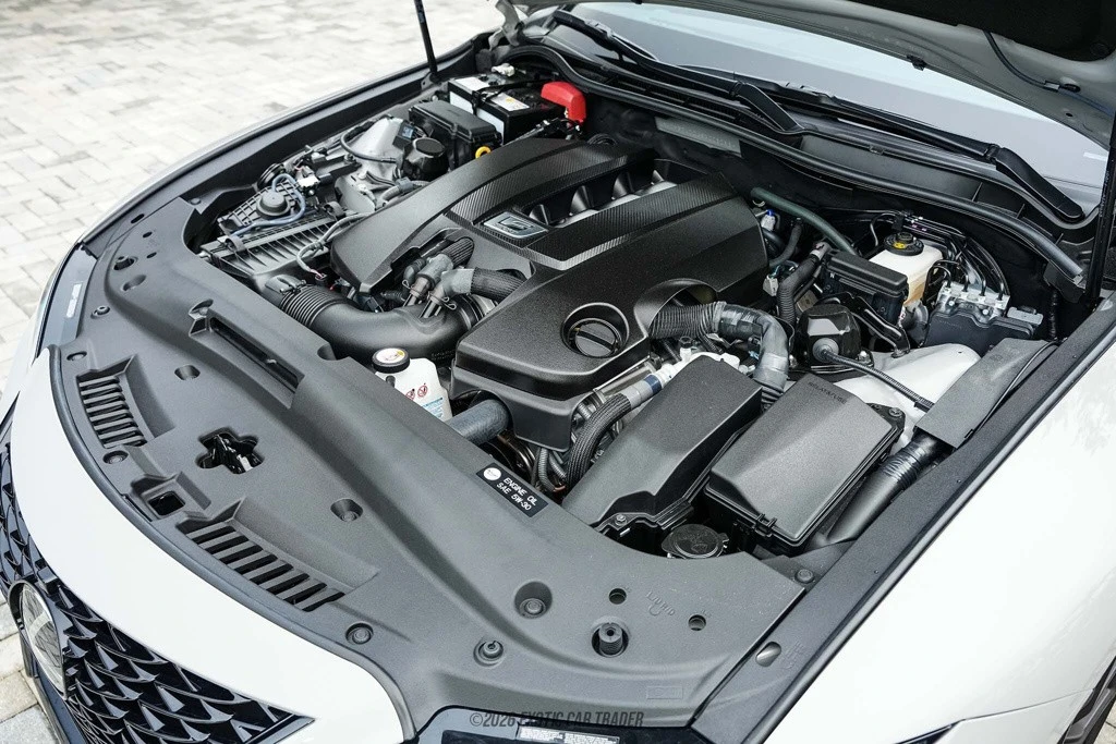 2025 Lexus IS 3rd Gen - Image 18 of 24