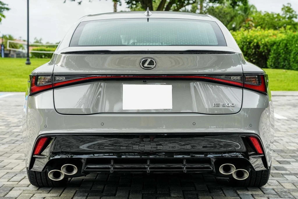 2025 Lexus IS 3rd Gen - Image 7 of 24