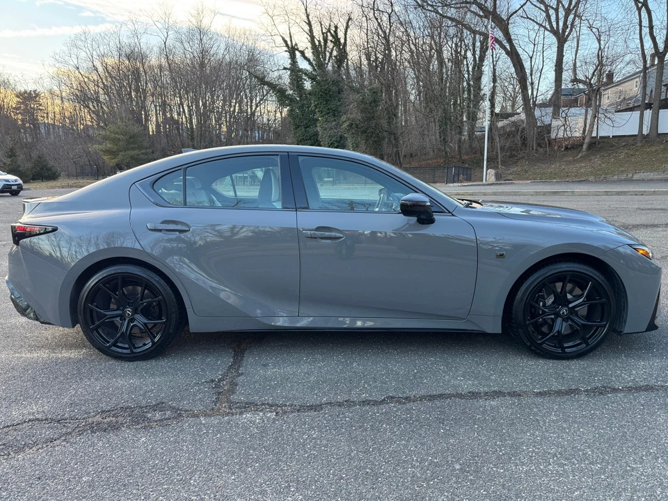 2025 Lexus IS 3rd Gen - Image 20 of 31