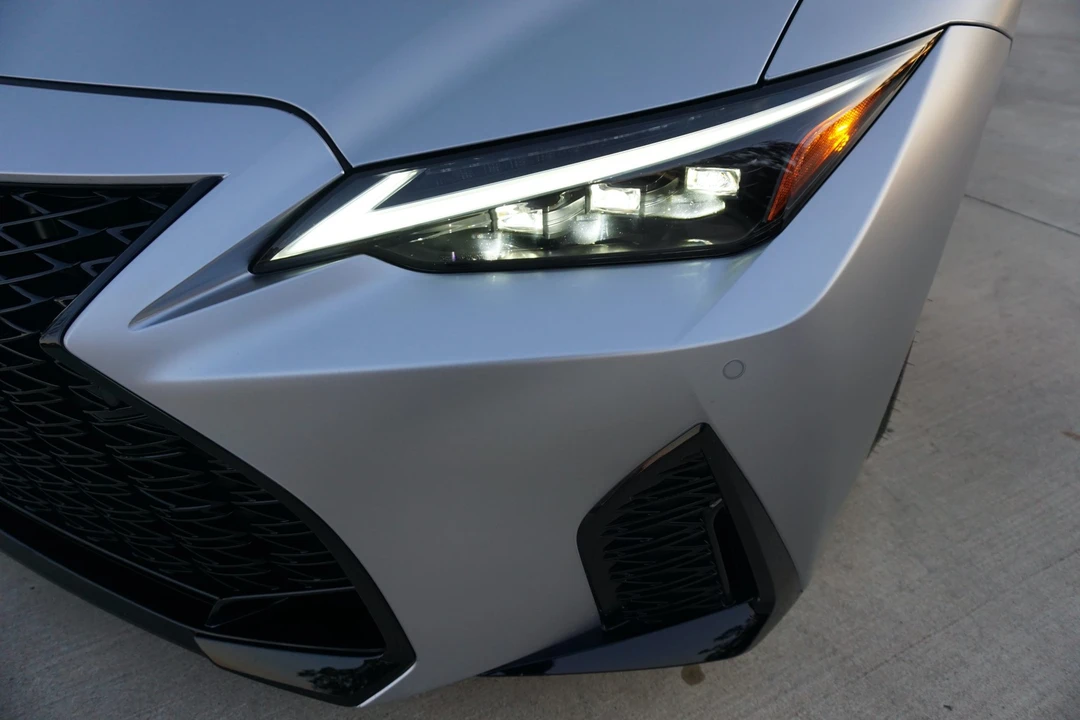 2025 Lexus IS 3rd Gen - Image 13 of 31