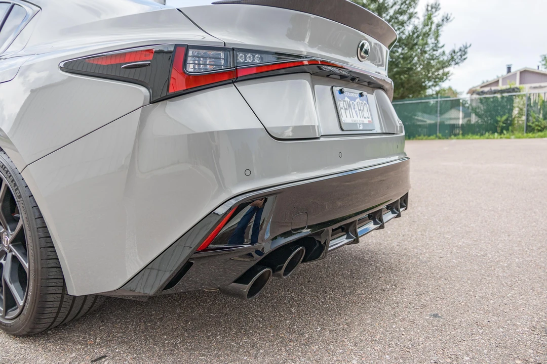 2025 Lexus IS 3rd Gen - Image 29 of 31