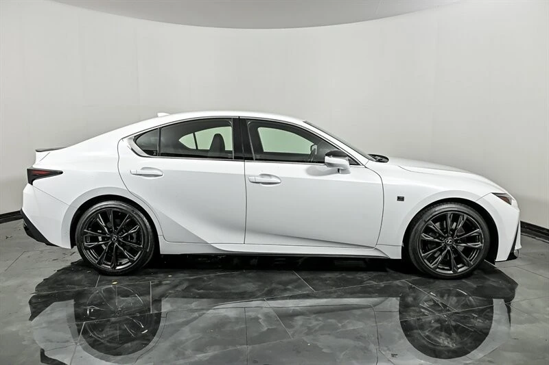 2025 Lexus IS 3rd Gen - Image 10 of 29