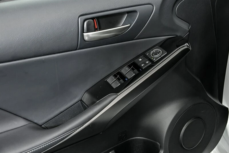 2025 Lexus IS 3rd Gen - Image 13 of 29