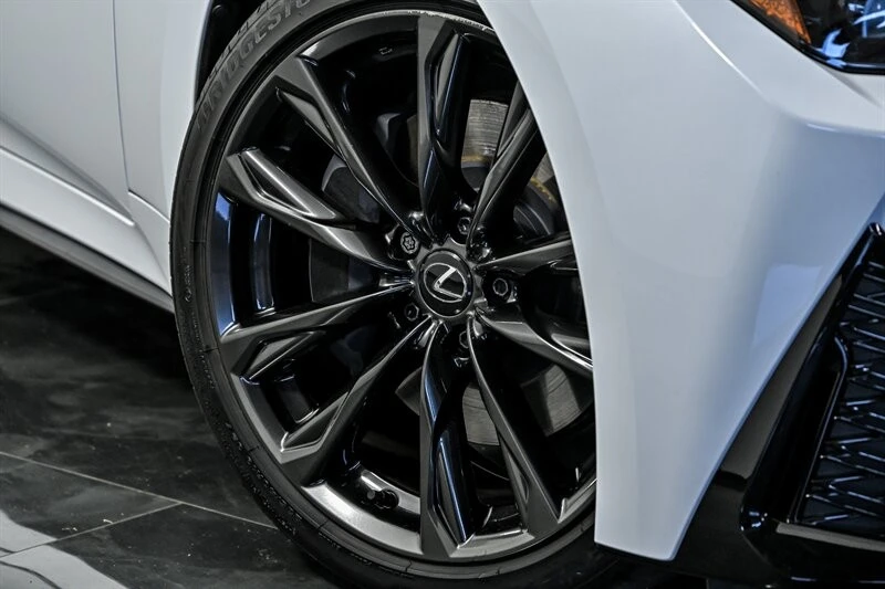 2025 Lexus IS 3rd Gen - Image 3 of 29