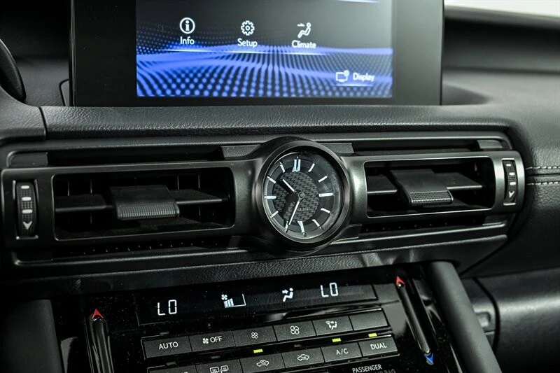 2025 Lexus IS 3rd Gen - Image 25 of 29