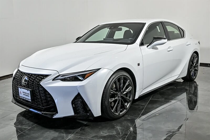 2025 Lexus IS 3rd Gen - Image 5 of 29