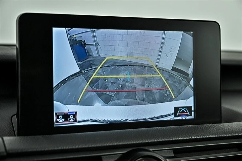 2025 Lexus IS 3rd Gen - Image 23 of 29