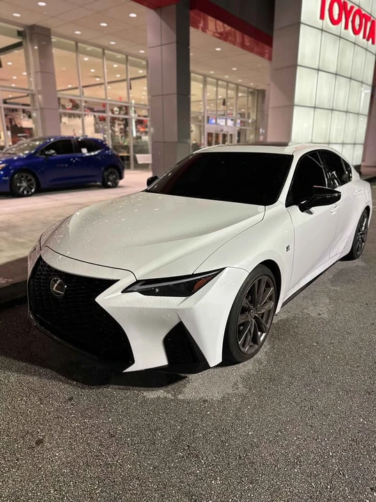 2025 Lexus IS 3rd Gen - Image 9 of 19