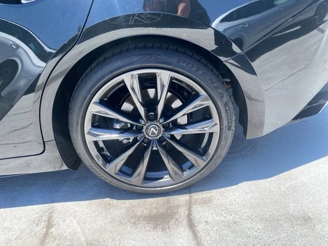 2025 Lexus IS 3rd Gen - Image 5 of 16