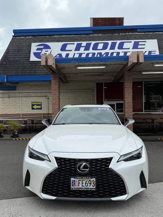 2025 Lexus IS 3rd Gen - Image 2 of 17