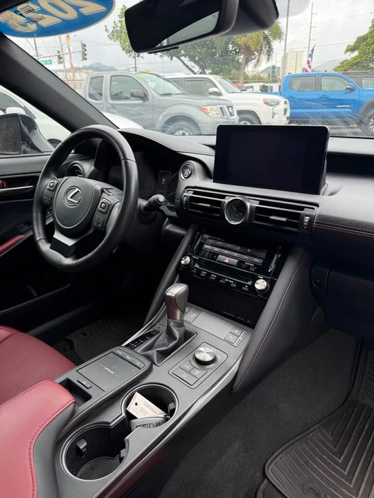 2025 Lexus IS 3rd Gen - Image 15 of 17
