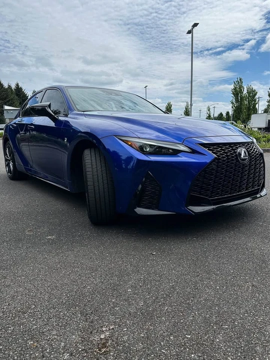2025 Lexus IS 3rd Gen - Image 4 of 17