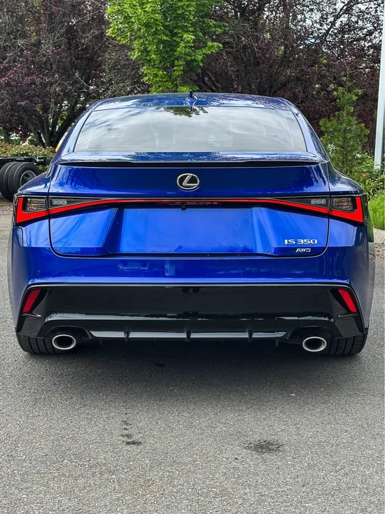 2025 Lexus IS 3rd Gen - Image 6 of 17