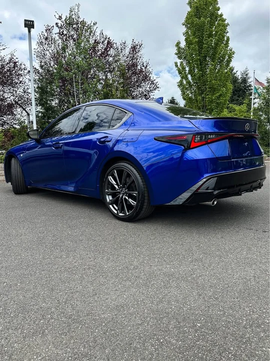2025 Lexus IS 3rd Gen - Image 7 of 17