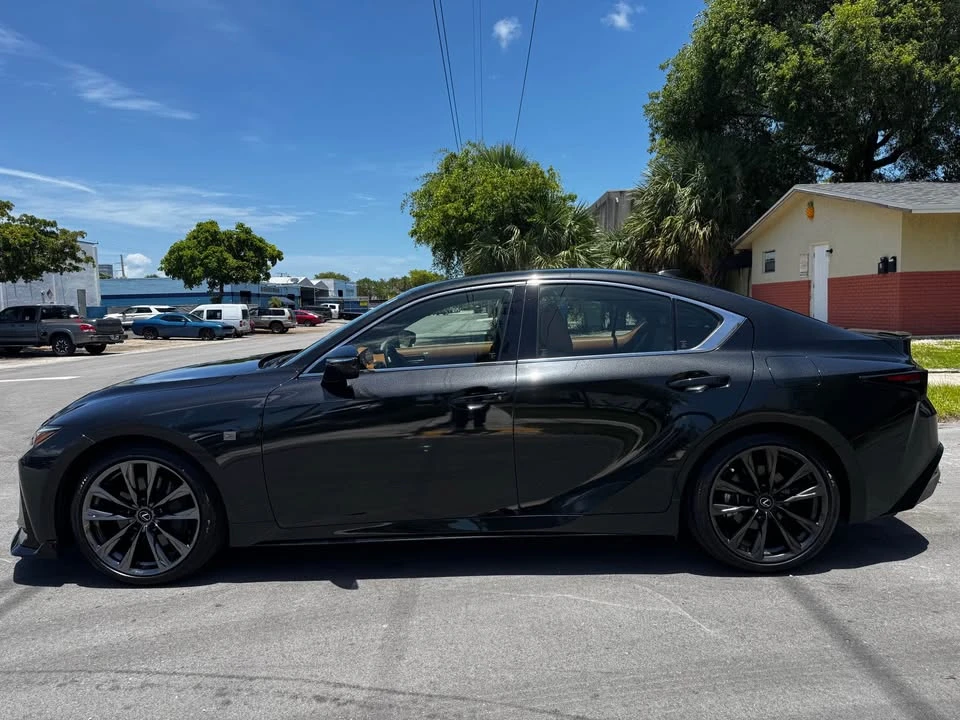 2025 Lexus IS 3rd Gen - Image 5 of 17