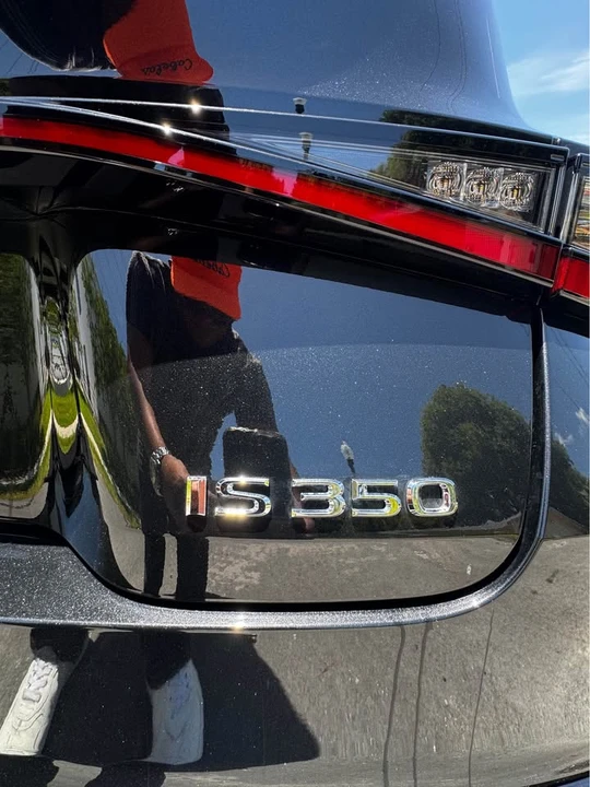 2025 Lexus IS 3rd Gen - Image 9 of 17