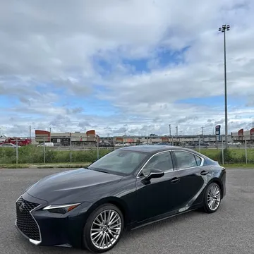 2025 Lexus IS 300