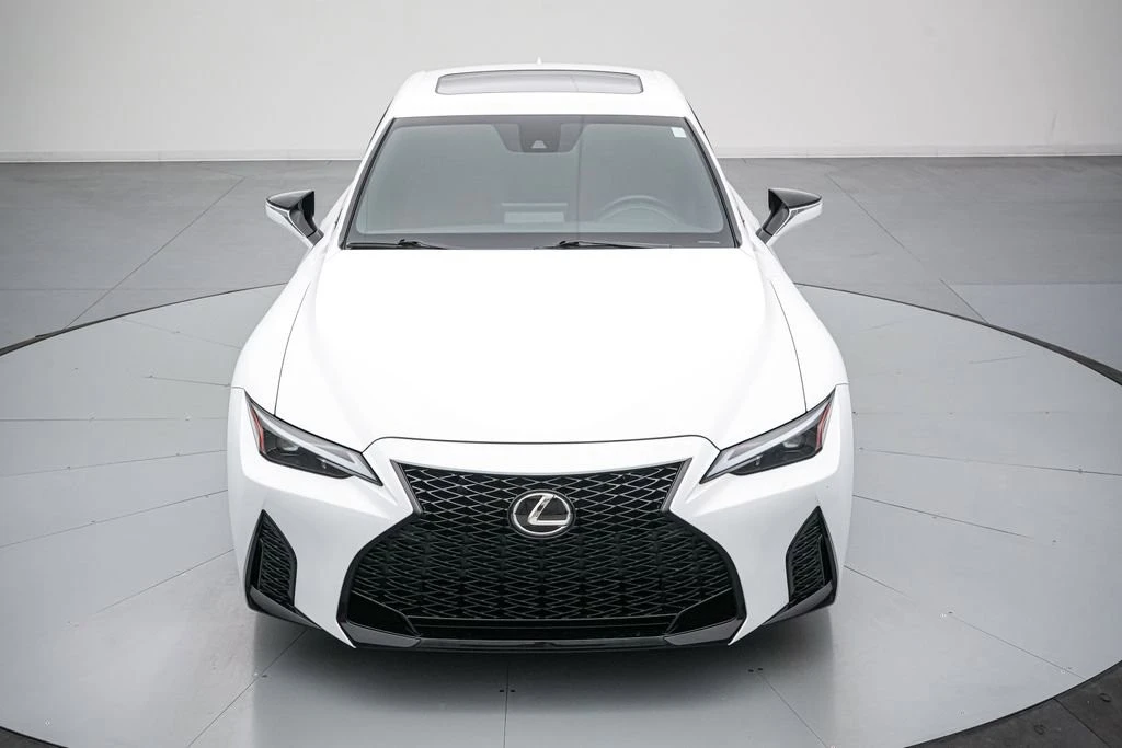 2025 Lexus IS 3rd Gen - Image 10 of 31