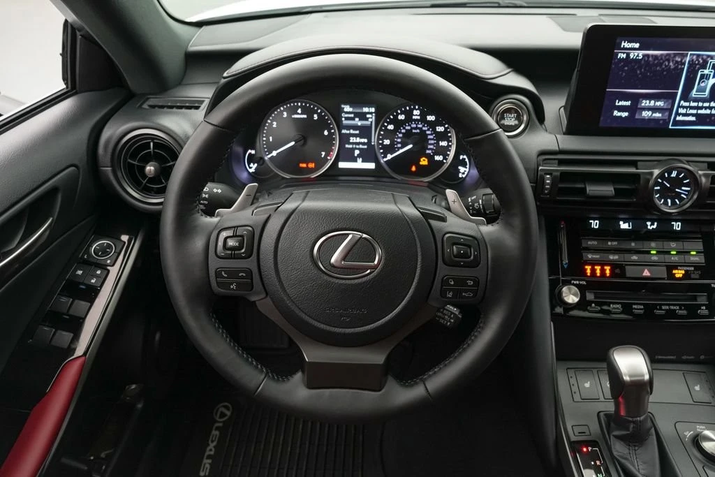 2025 Lexus IS 3rd Gen - Image 21 of 31