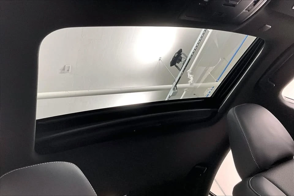 2025 Lexus IS 3rd Gen - Image 9 of 18