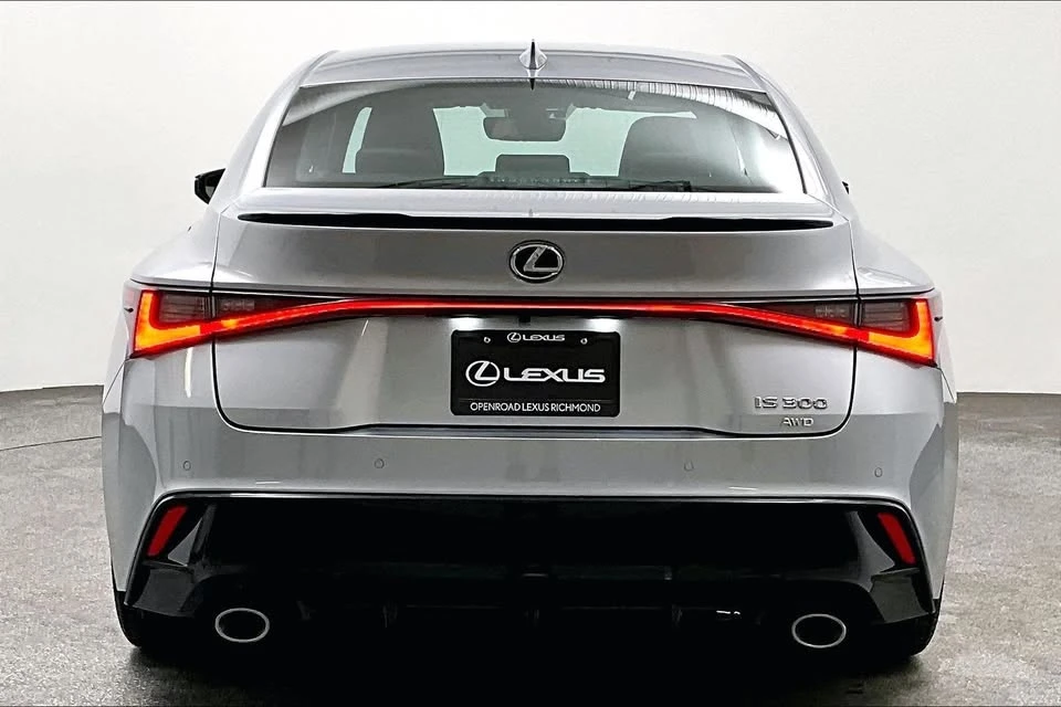 2025 Lexus IS 3rd Gen - Image 5 of 18