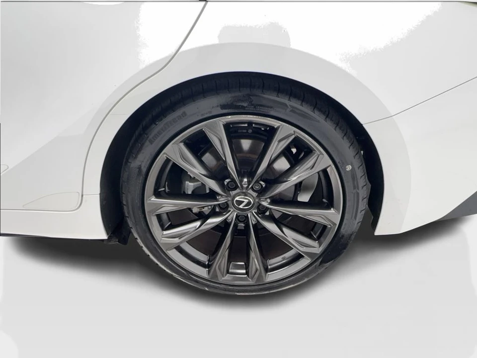 2025 Lexus IS 3rd Gen - Image 12 of 31
