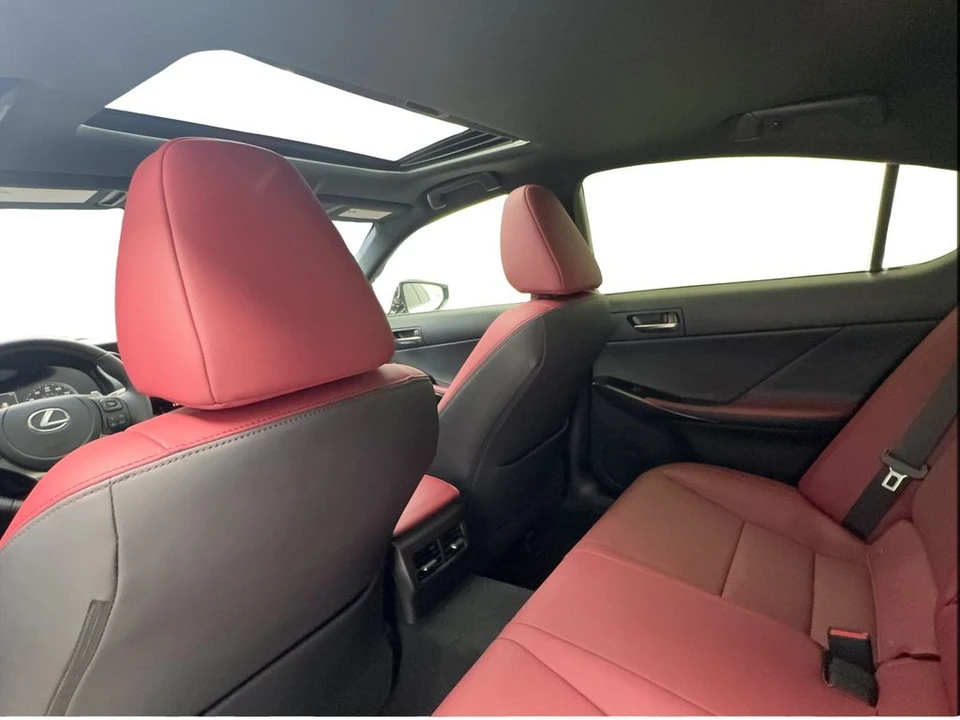 2025 Lexus IS 3rd Gen - Image 24 of 31