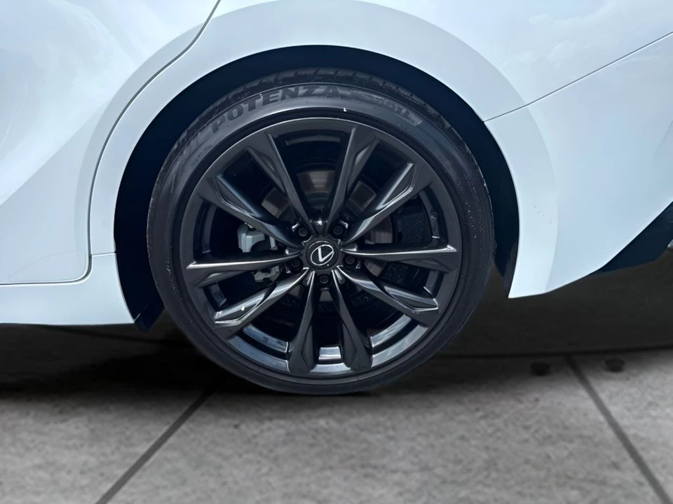 2025 Lexus IS 3rd Gen - Image 17 of 22