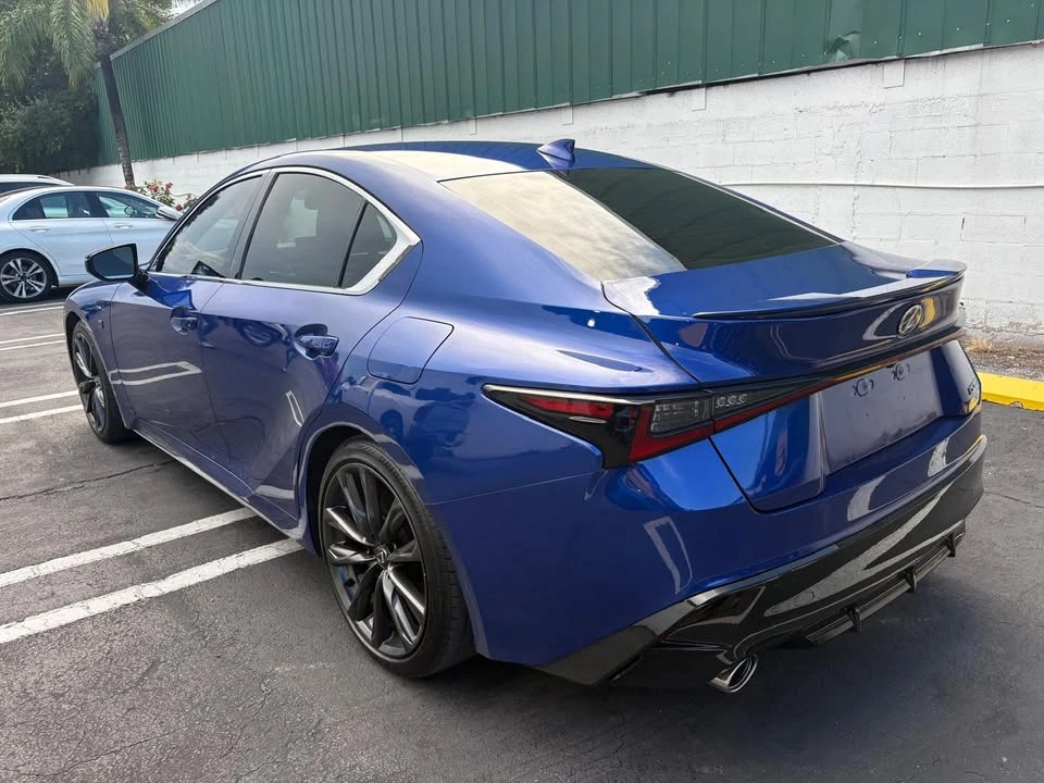 2025 Lexus IS 3rd Gen - Image 4 of 12