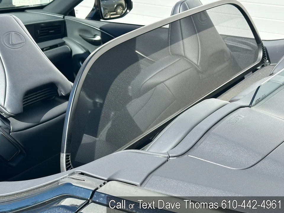 2025 Lexus LC - Image 15 of 24
