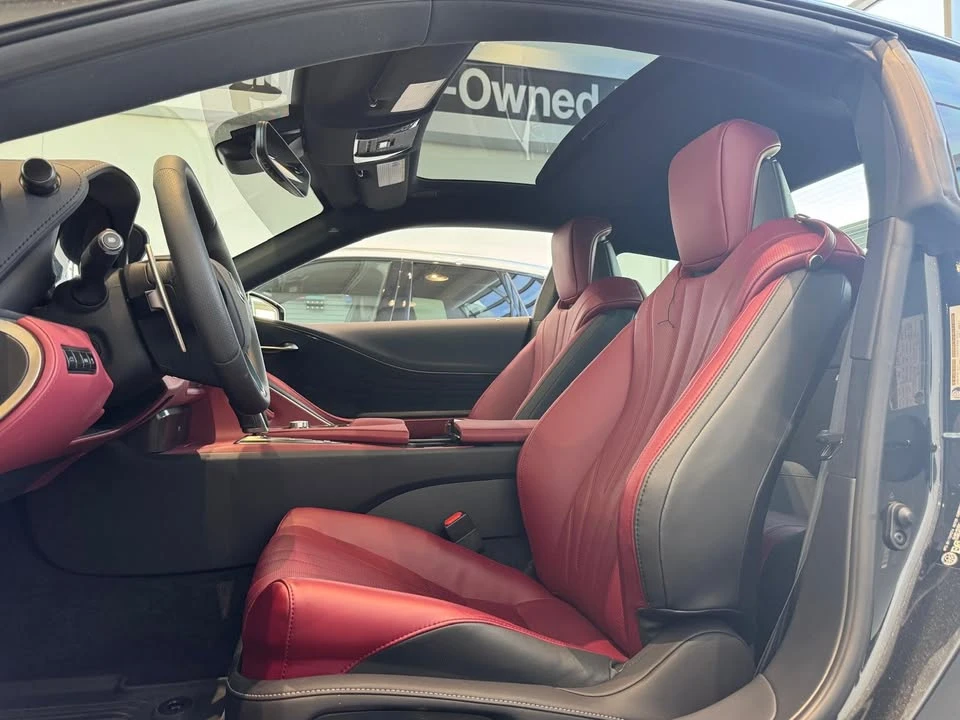 2025 Lexus LC - Image 8 of 16