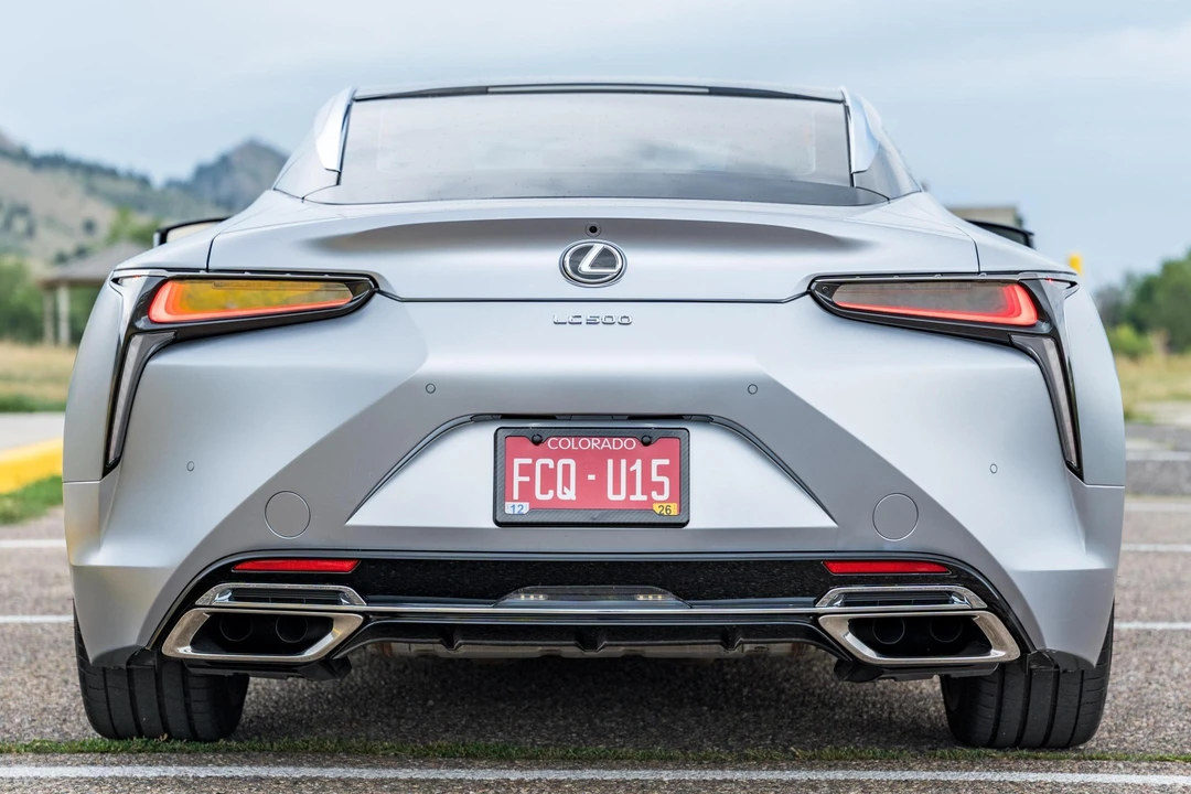 2025 Lexus LC - Image 5 of 31