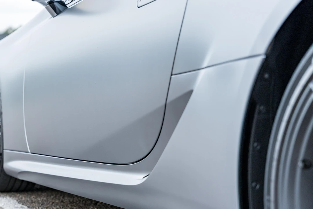 2025 Lexus LC - Image 25 of 31