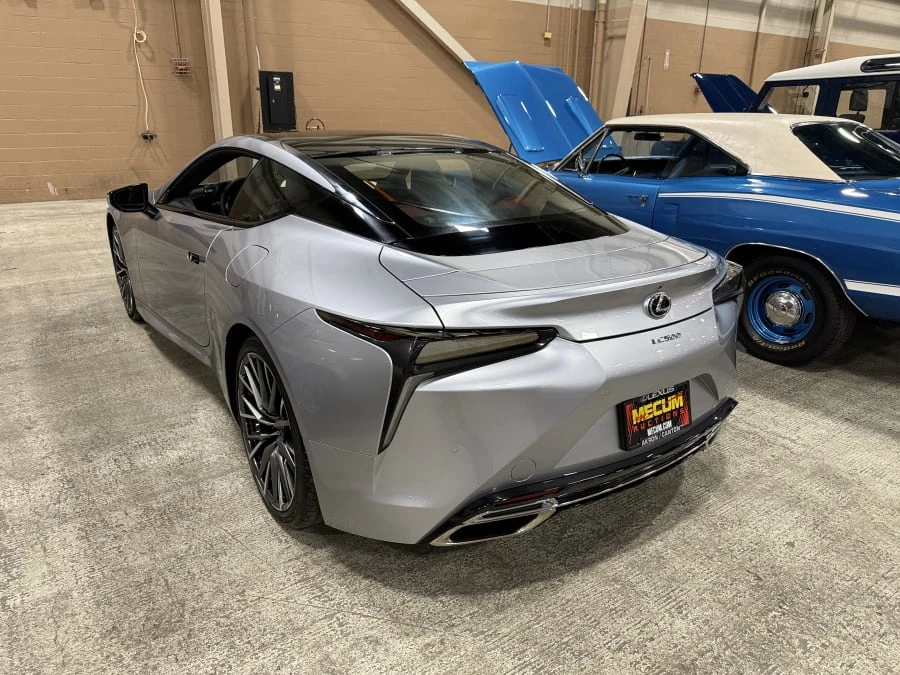 2025 Lexus LC - Image 4 of 8