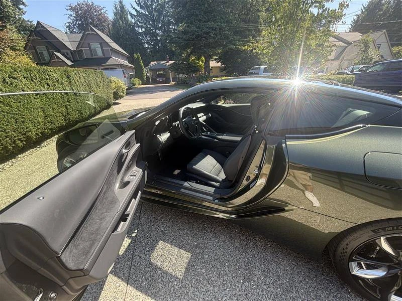 2025 Lexus LC - Image 13 of 22
