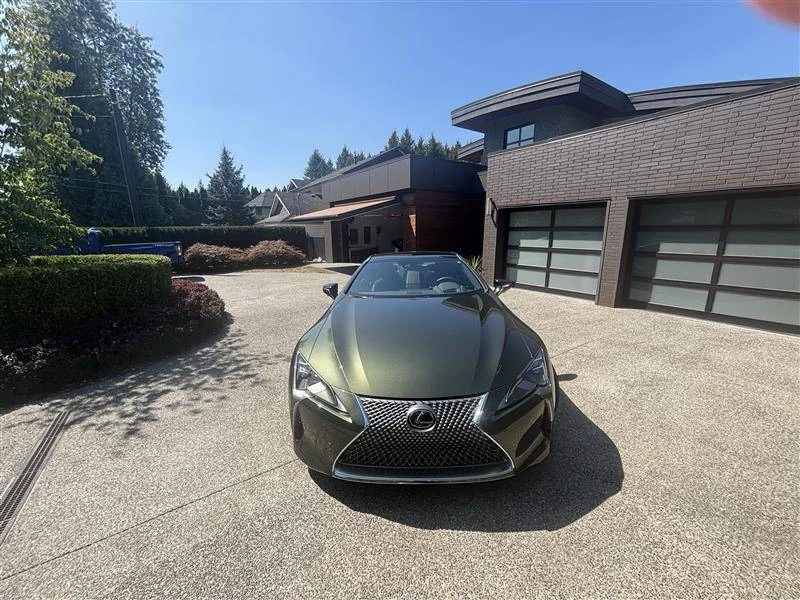 2025 Lexus LC - Image 12 of 22