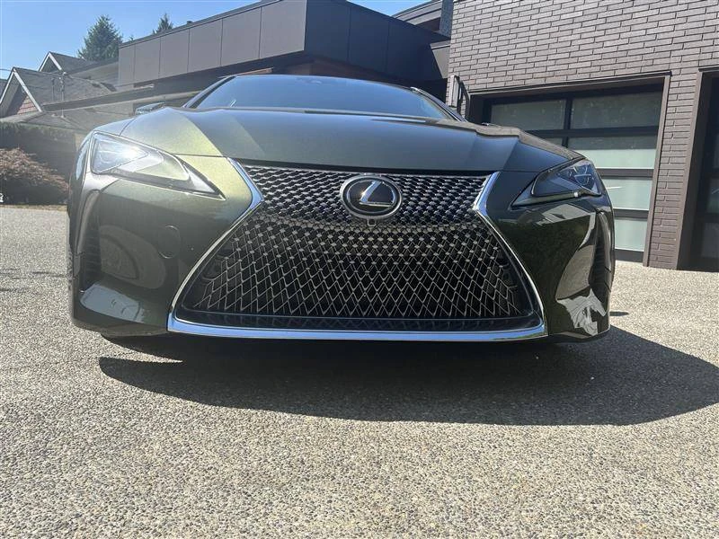 2025 Lexus LC - Image 14 of 22