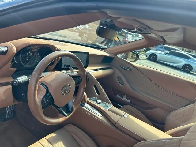 2025 Lexus LC - Image 8 of 13
